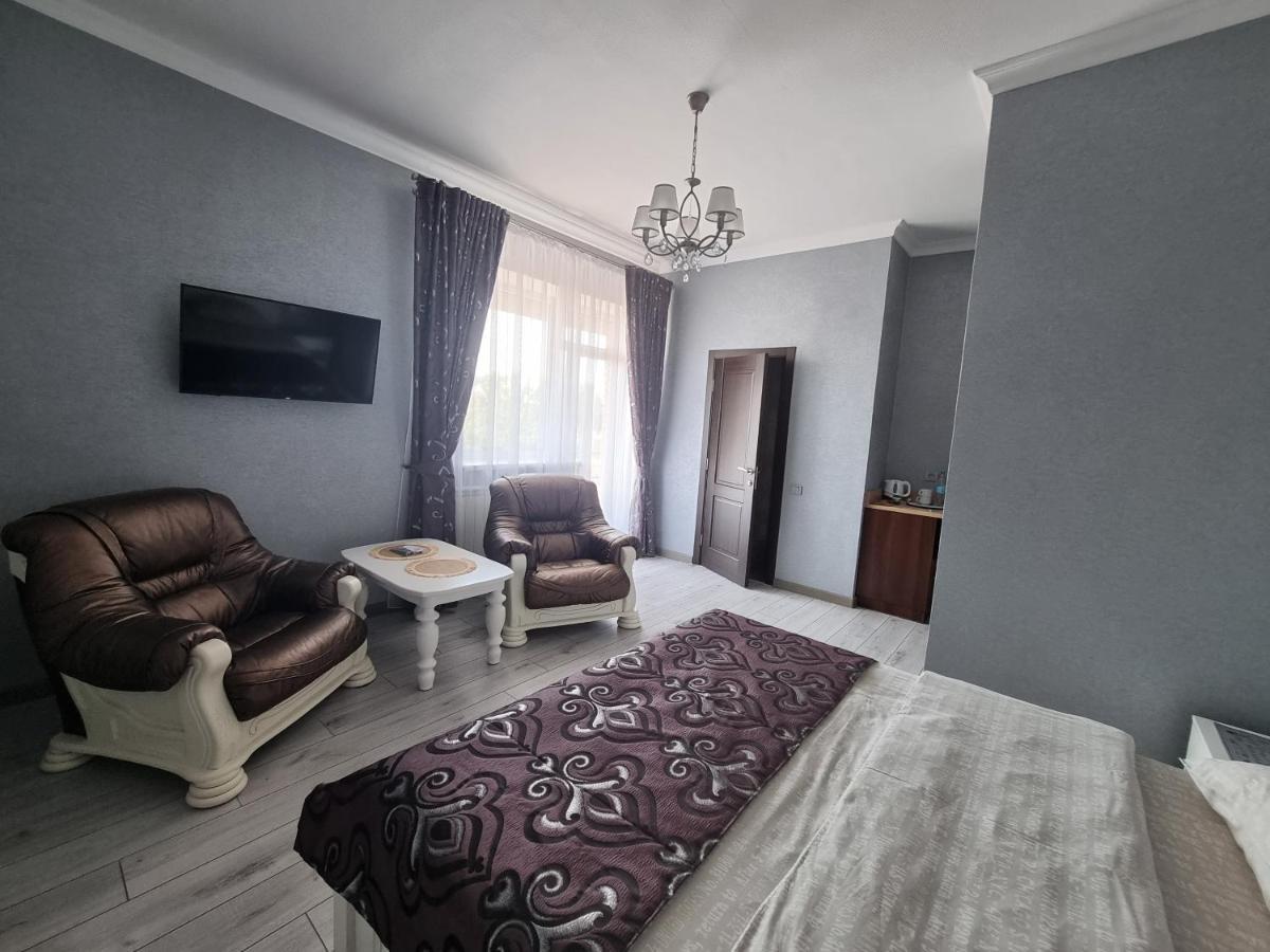 Ник Аэро Hotel Harkov Kültér fotó